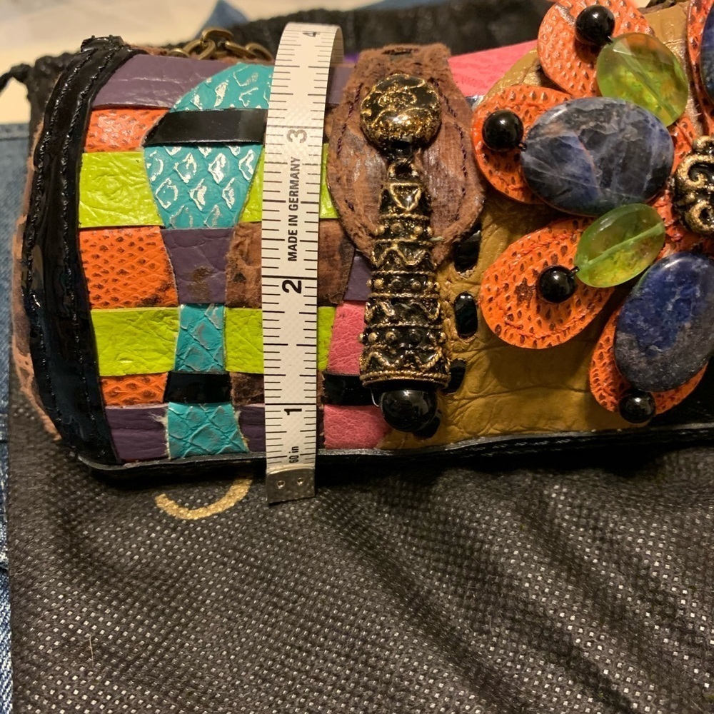 Yvette Floro evening bag - Picture 11 of 11